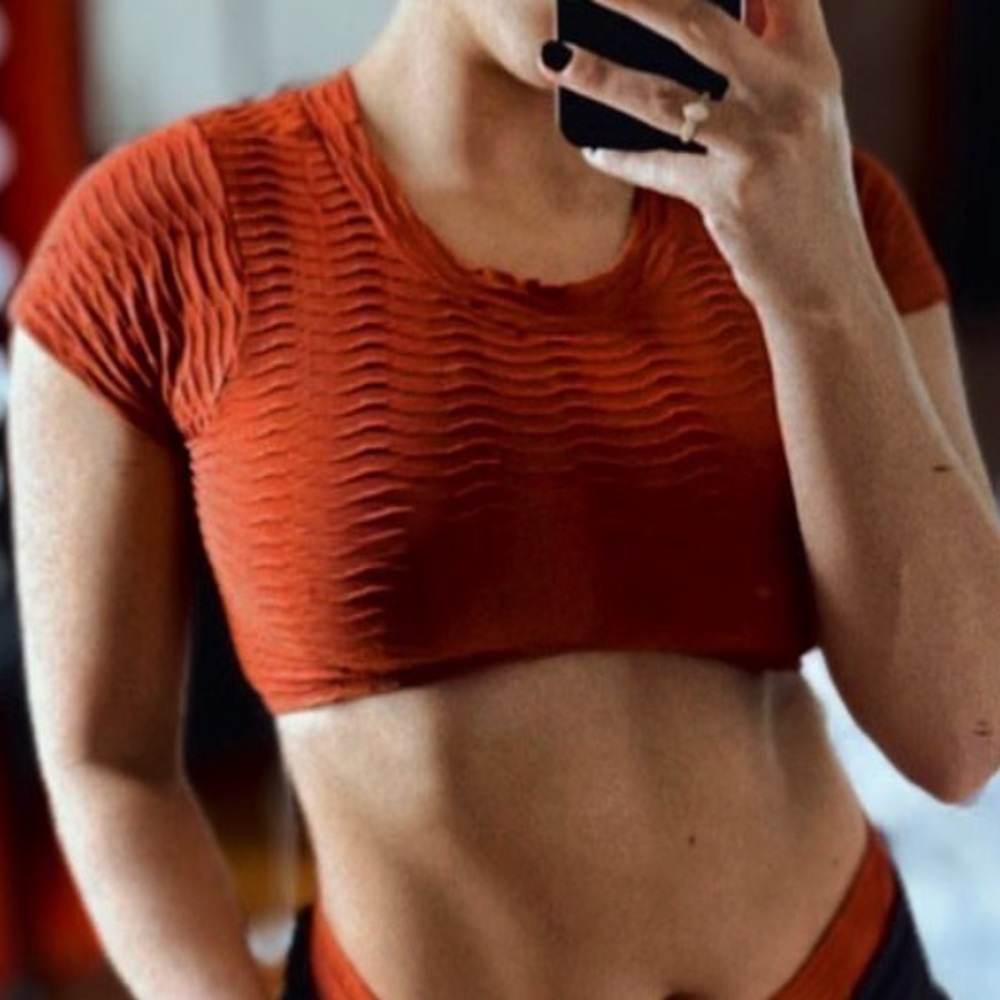 ORIGINAL ULTRA CROPPED TEE LIQUEUR